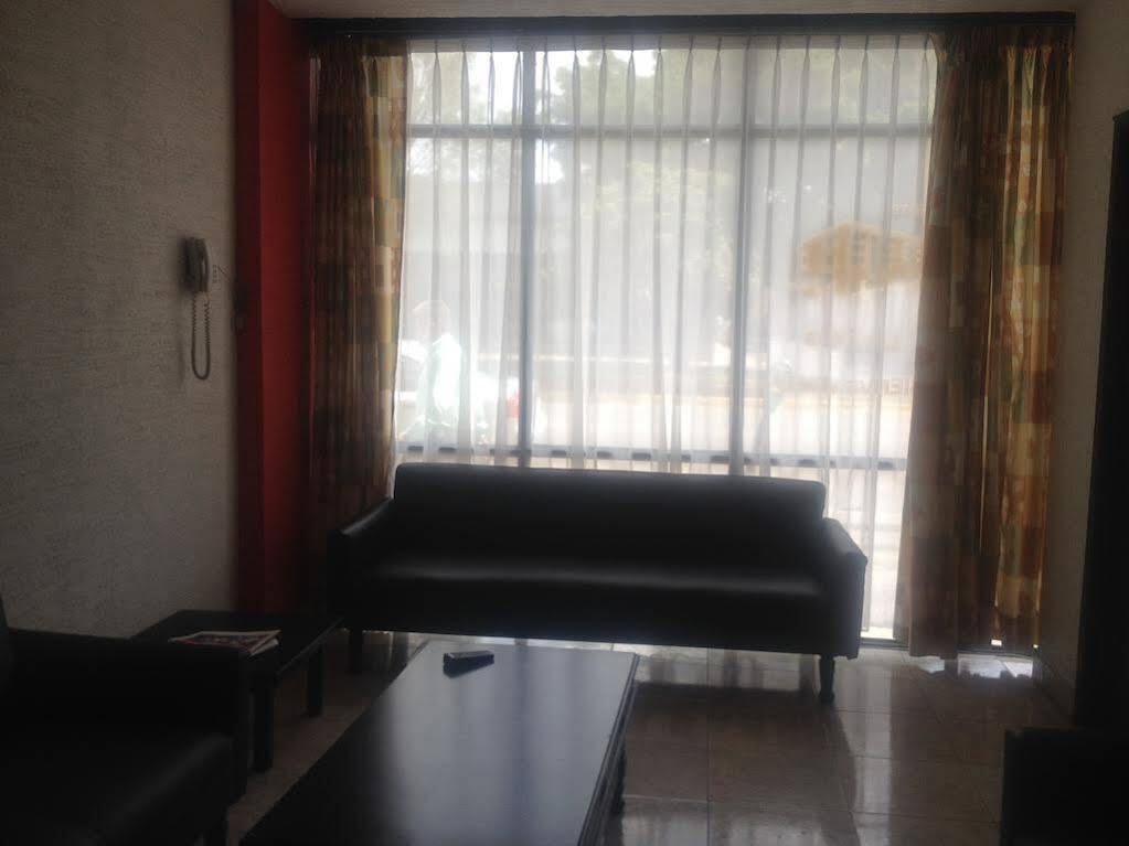 Hotel La Paz กัวดาลาฮารา ภายนอก รูปภาพ